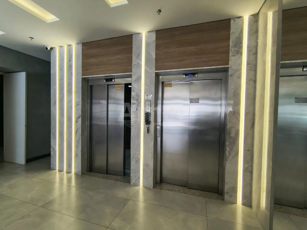 Sala Comercial no Centro - Excelente Localização - Foto 5