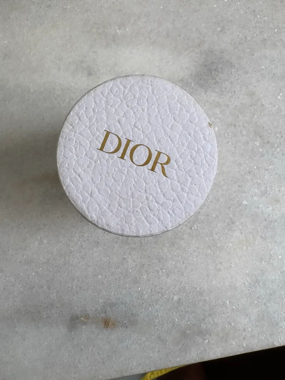 Caixa rolinho Dior branca  - Foto 2