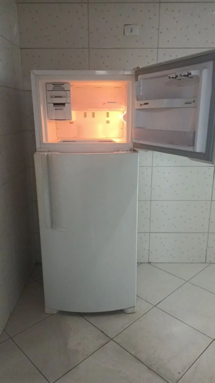 Geladeira Brastemp - Foto 2