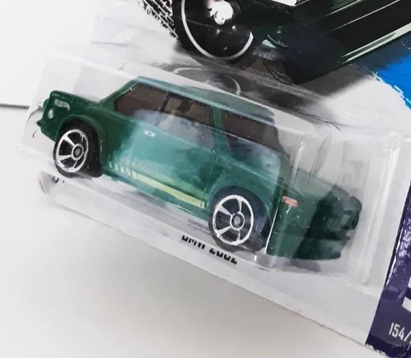 Miniatura Bmw 2002 Hot Wheels 1/64 Verde - Foto 2