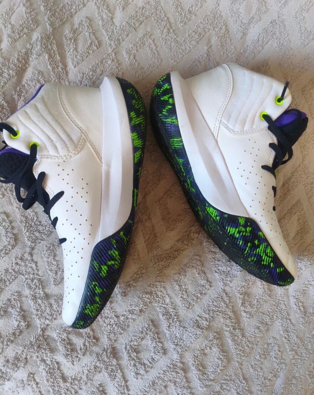 Tênis Under Armour Novo  - Foto 3