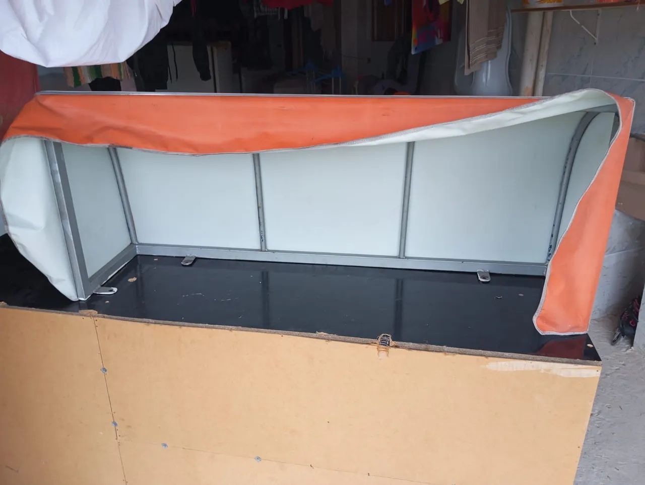 Toldo laranja 