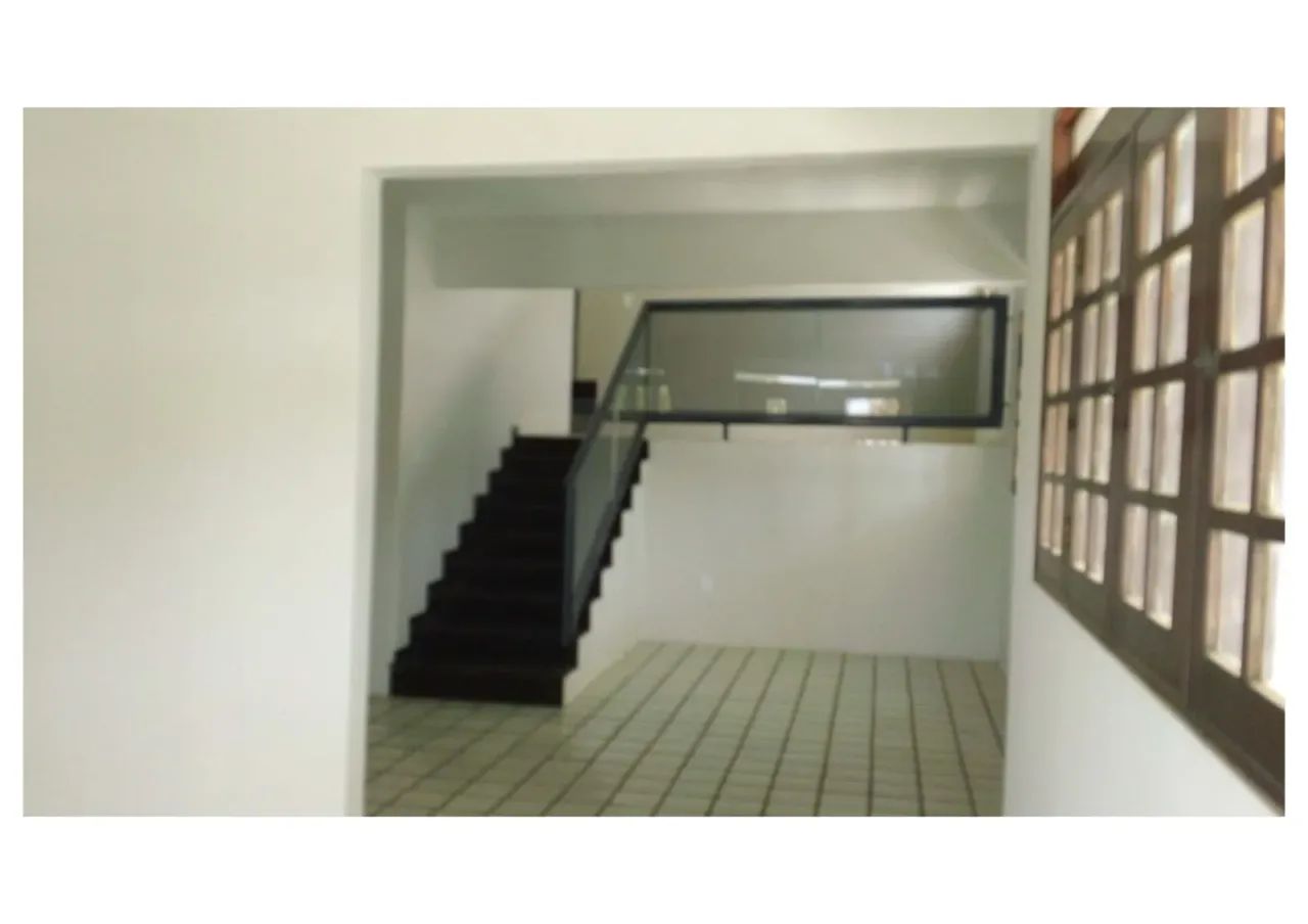 Alugamos um Ponto comercial - Casa duplex C/310m2 de Área Construída - Foto 8