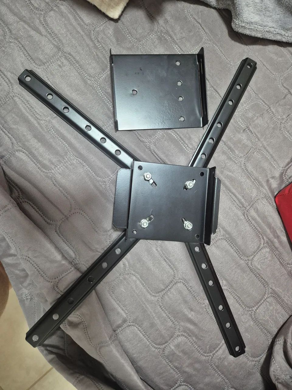 Suporte para TV até 43 polegadas 