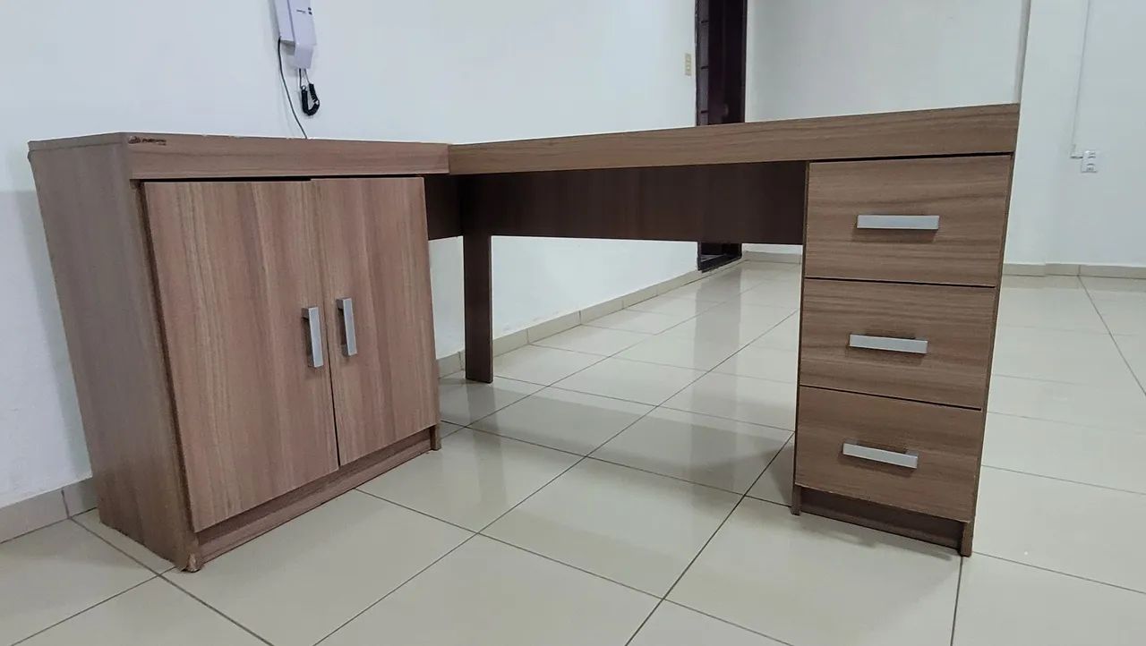 Mesa de recepção em L (retirar) - Foto 2