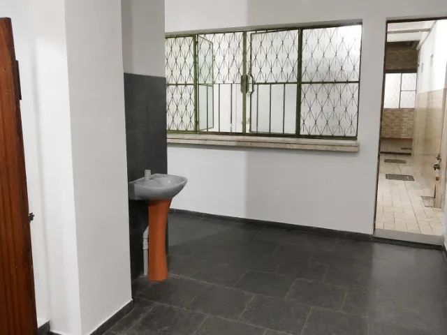 Ótima Oportunidade - Comercial + Casa - Foto 2