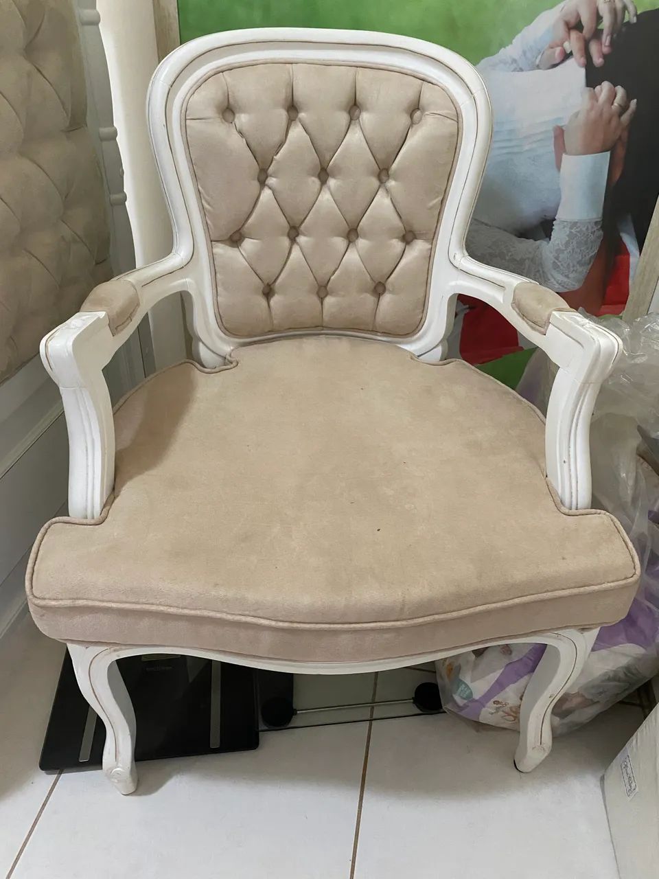 Poltrona com capitonês - Foto 2
