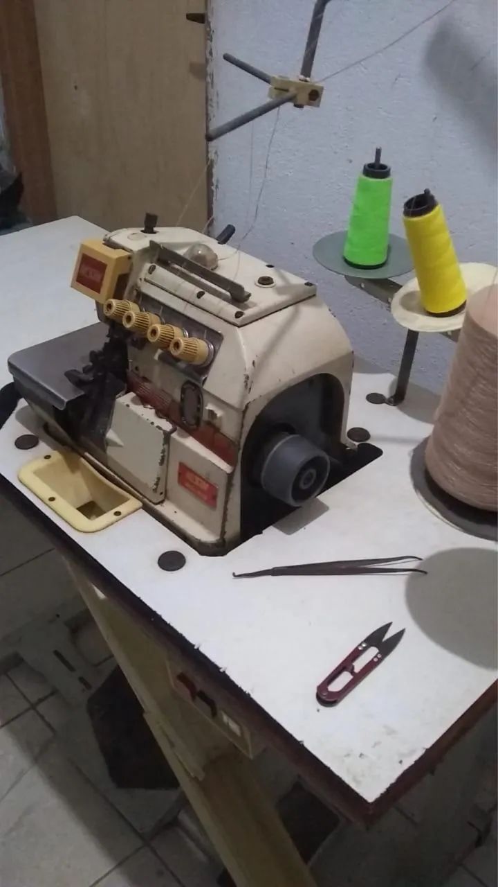 Máquina de costura Interlock - Foto 3