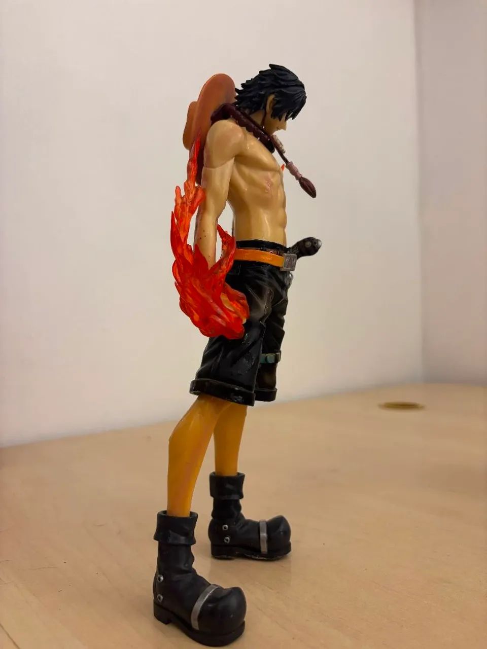 action figure de Portgas D. Ace da série One Piece - Foto 5