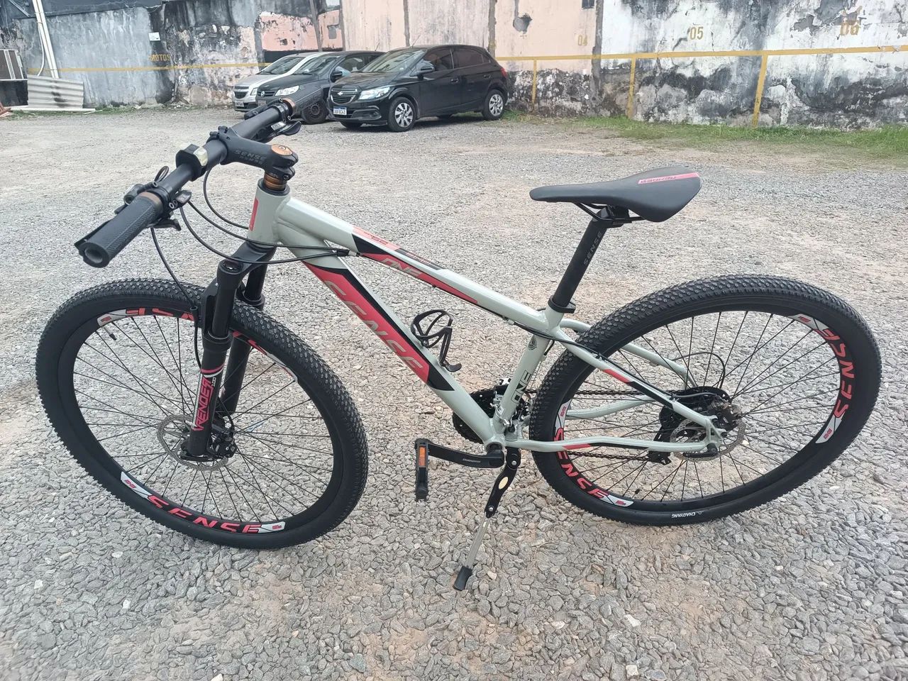 Bicicleta Aro 29. Bem conservada Volor 1.500    Cel: * - Foto 5