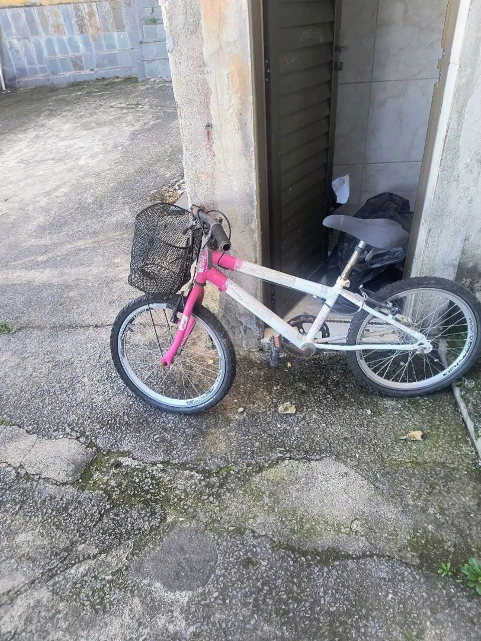 2 Bicicleta aro 20  - Foto 2