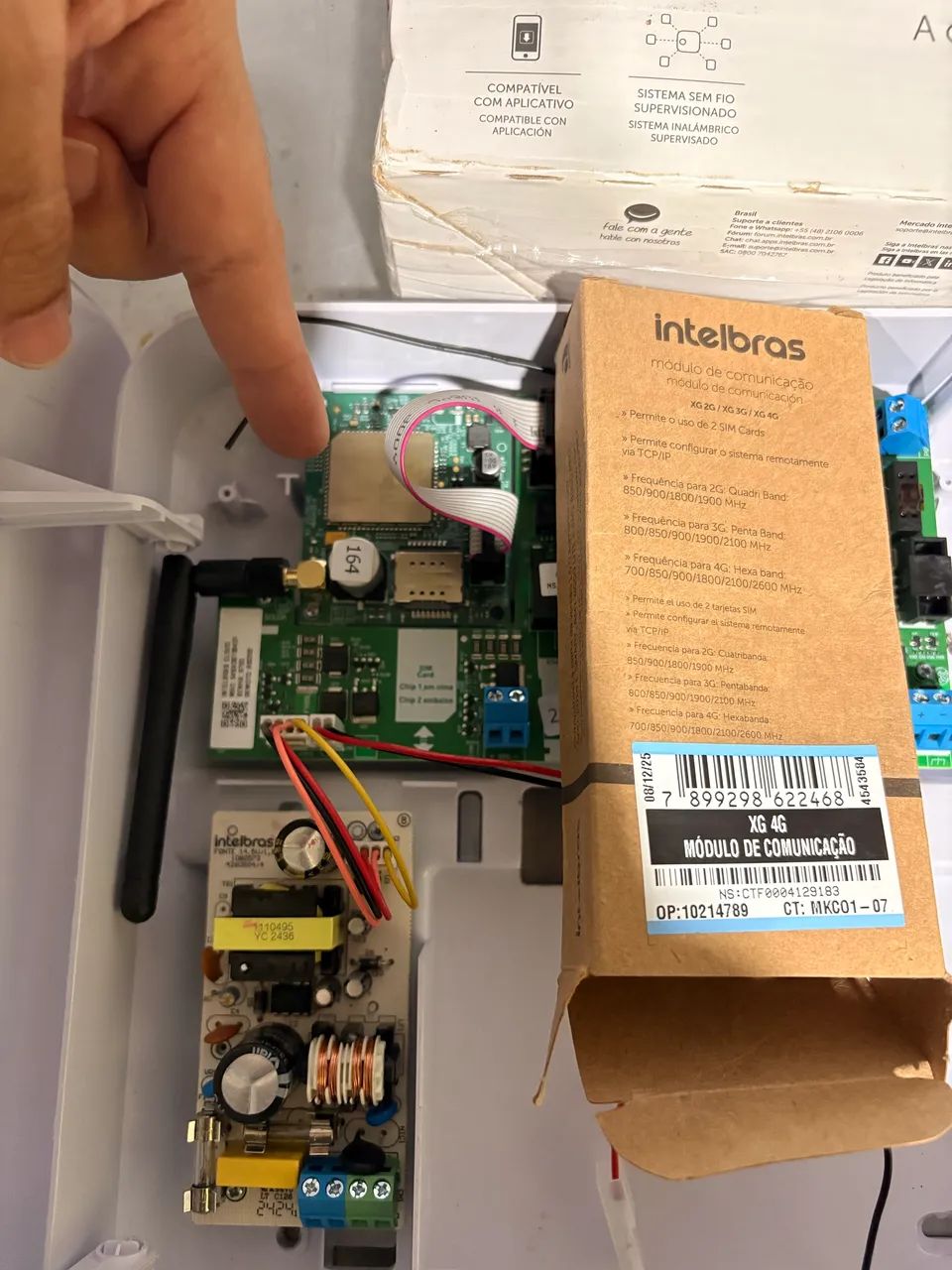 Central AMT 2018 E Smart Intelbras - Foto 3