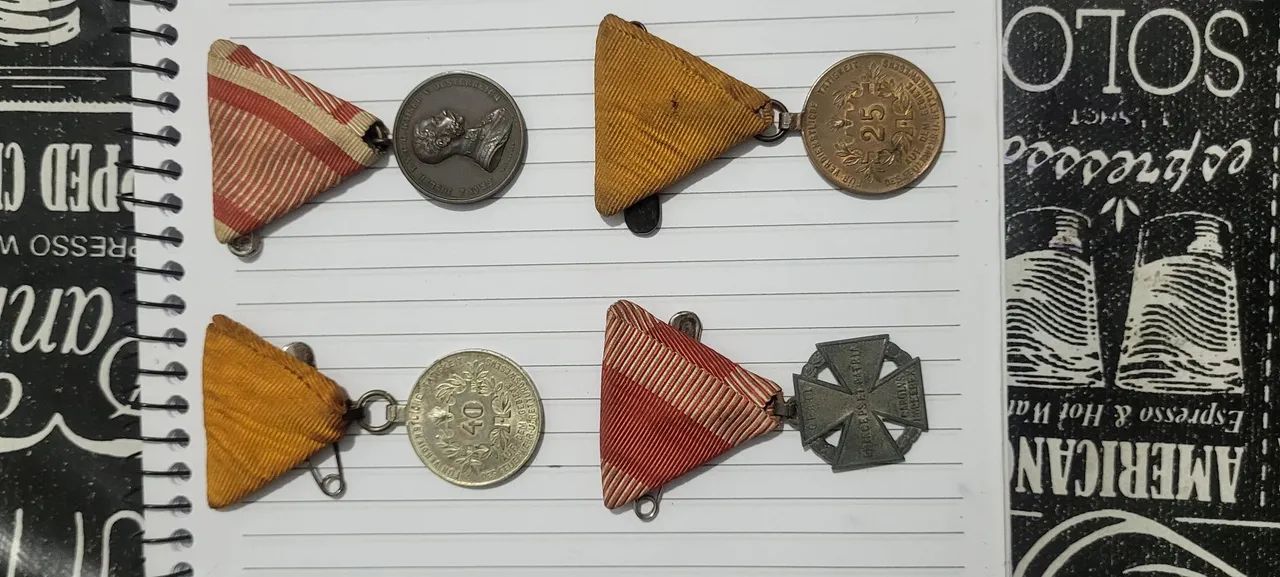 Medalhas  Centenária 