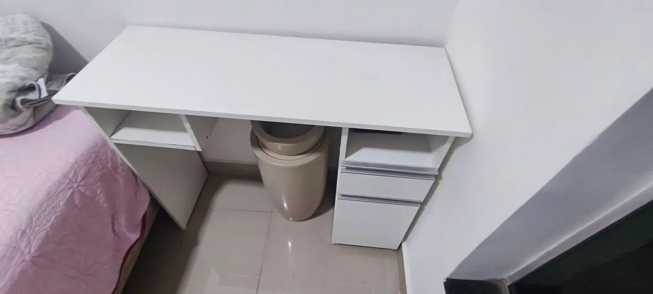 MESA TIPO ESCRIVANINHA MDF