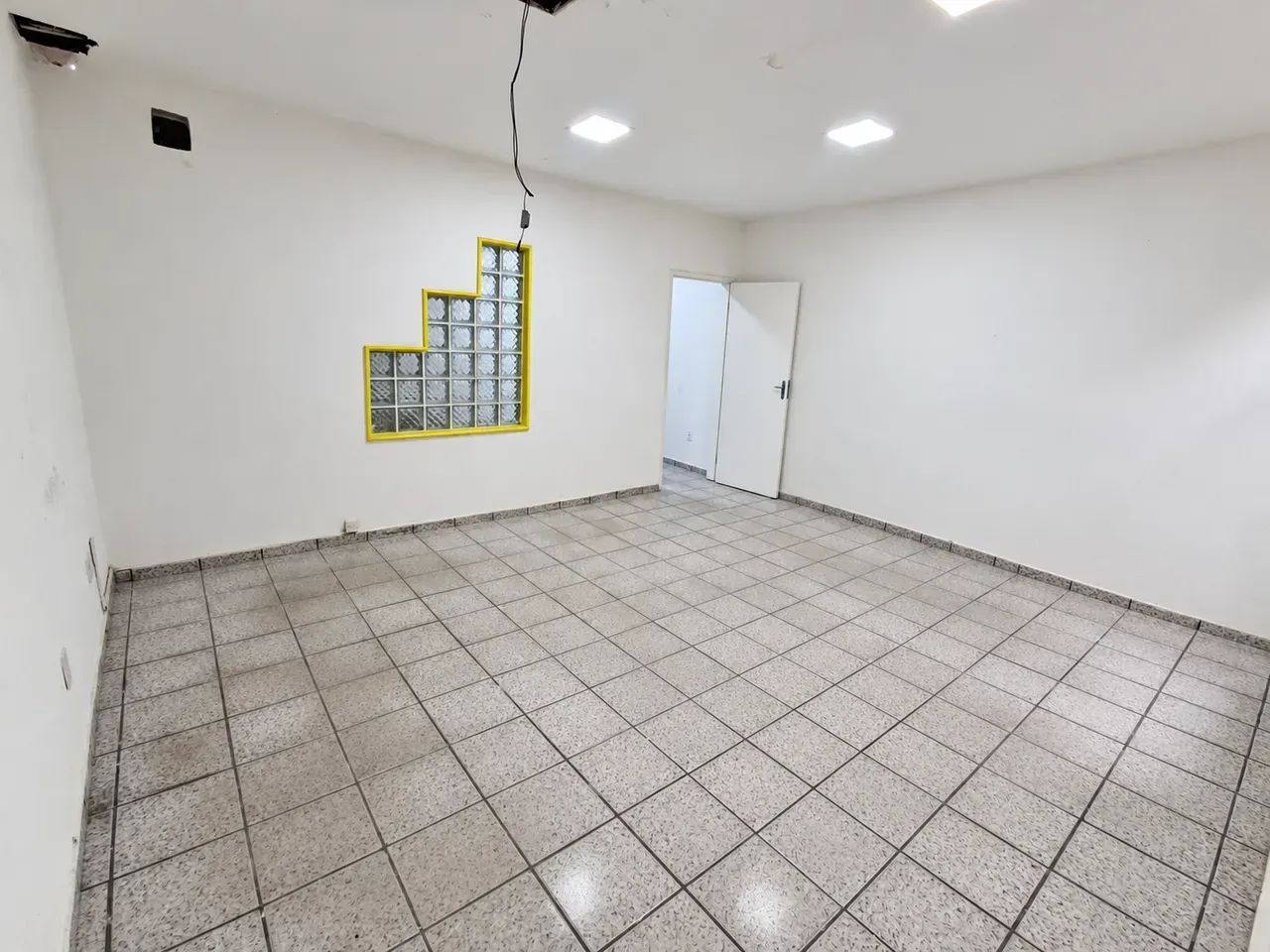 Alugo Sala Comercial  Prox a Igreja do São Francisco - Foto 3
