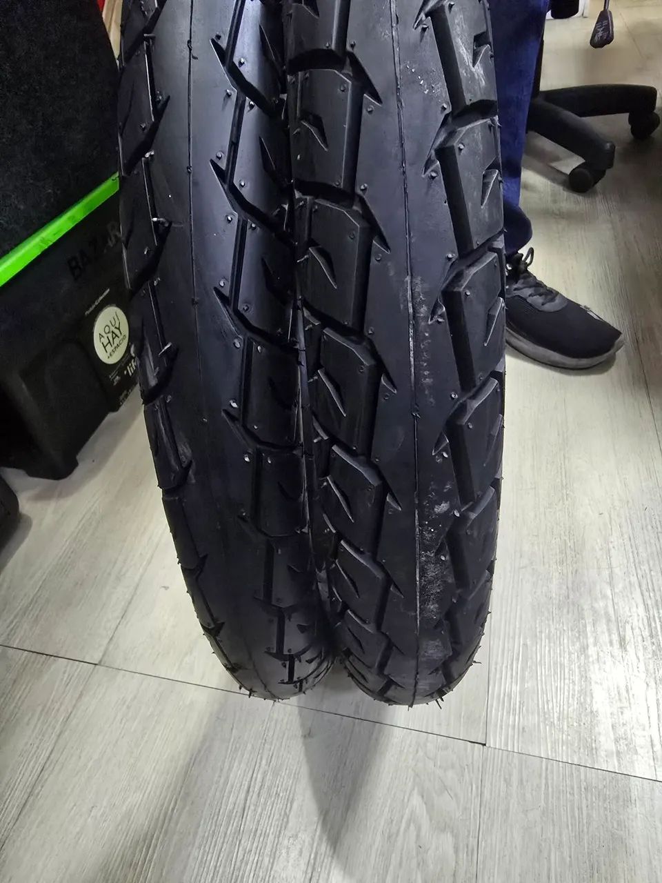 Pneu Moto 90/90R18  80/100R18 Novo  160 150 125
