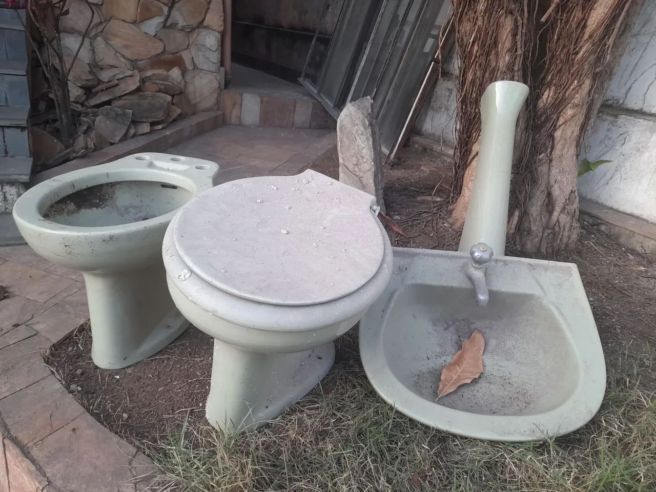 Vaso, pia e bidê antigo - Foto 4