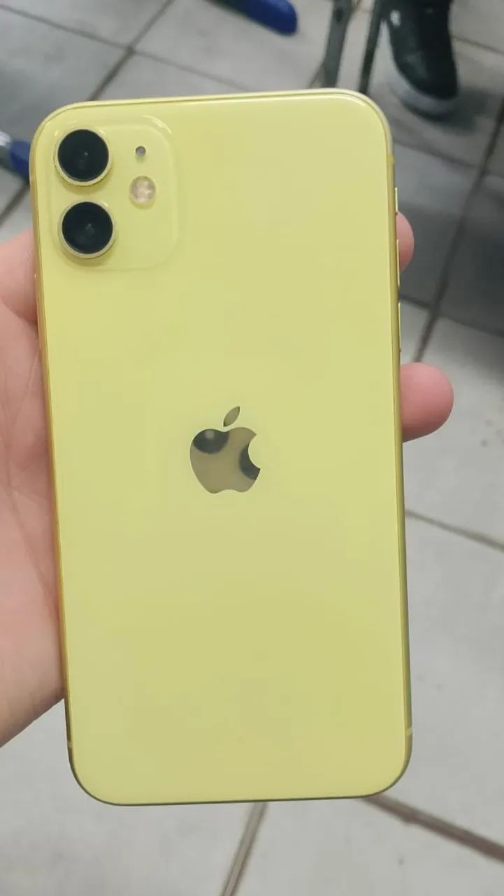 iPhone 11 
