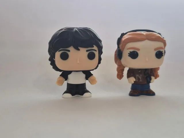 kinder Joy Stranger Things Importado (Max e Mike) - Foto 2
