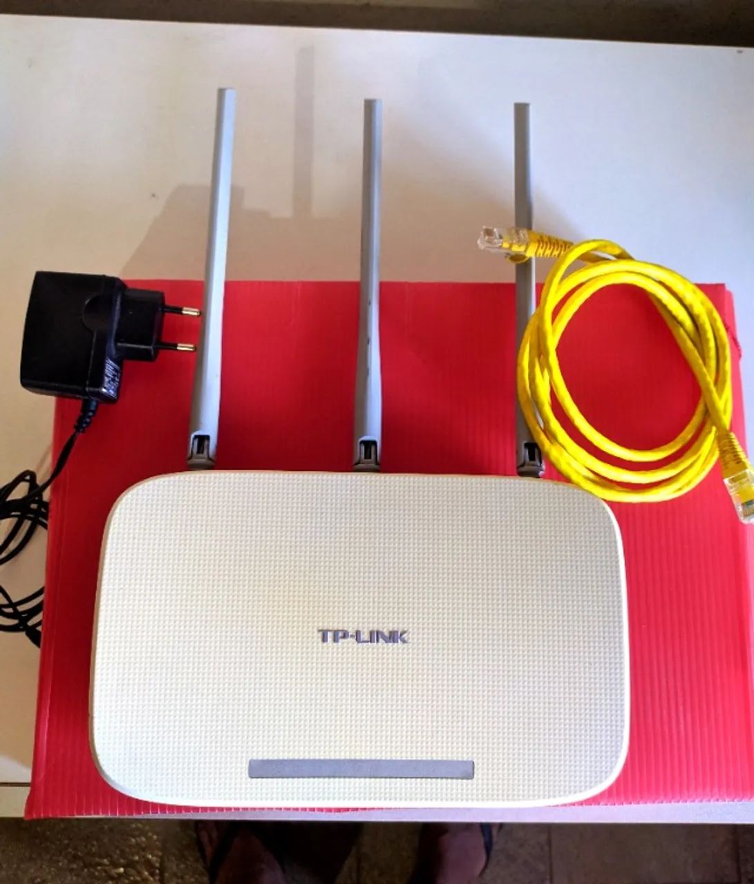 Roteador Wi-Fi marca Tp-link Wireless