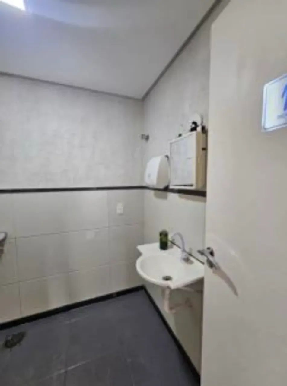 Excelente Oportunidade! Prédio Comercial de 634m² no SCIA, Guará-DF  Ponto Estratégico! - Foto 3