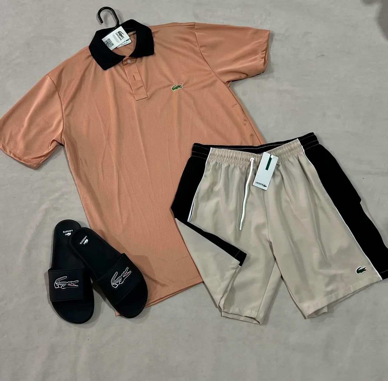 Conjunto de roupas - Foto 3