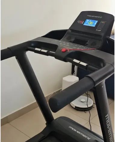 ESTEIRA ELÉTRICA MOVEMENT R5i