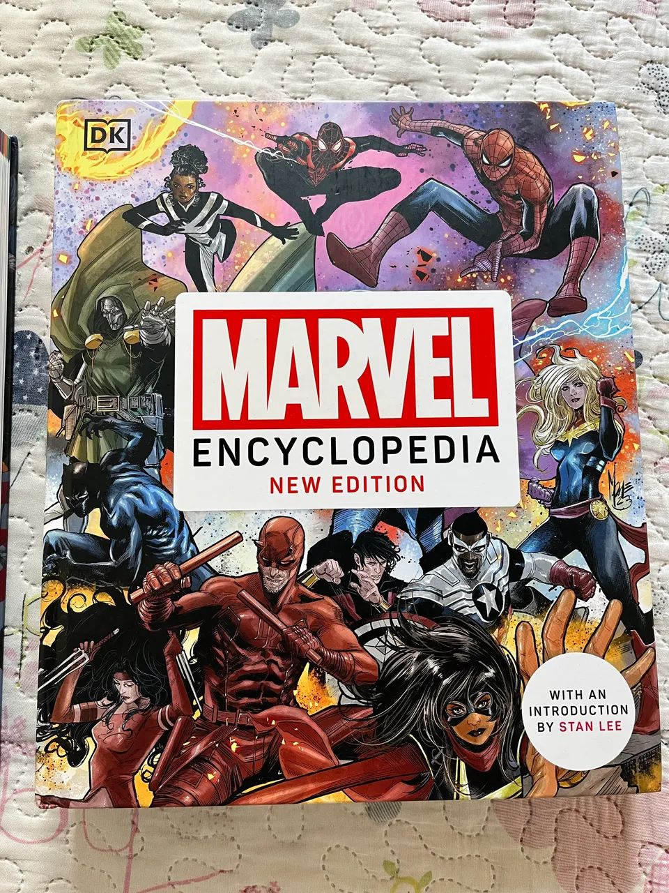 LIVRO IMPORTADO ENCYCLOPEDIA MARVEL
