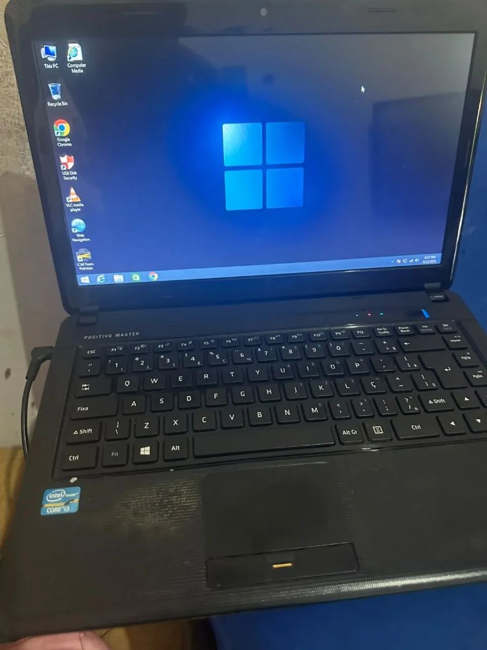 Notebook Positivo Master