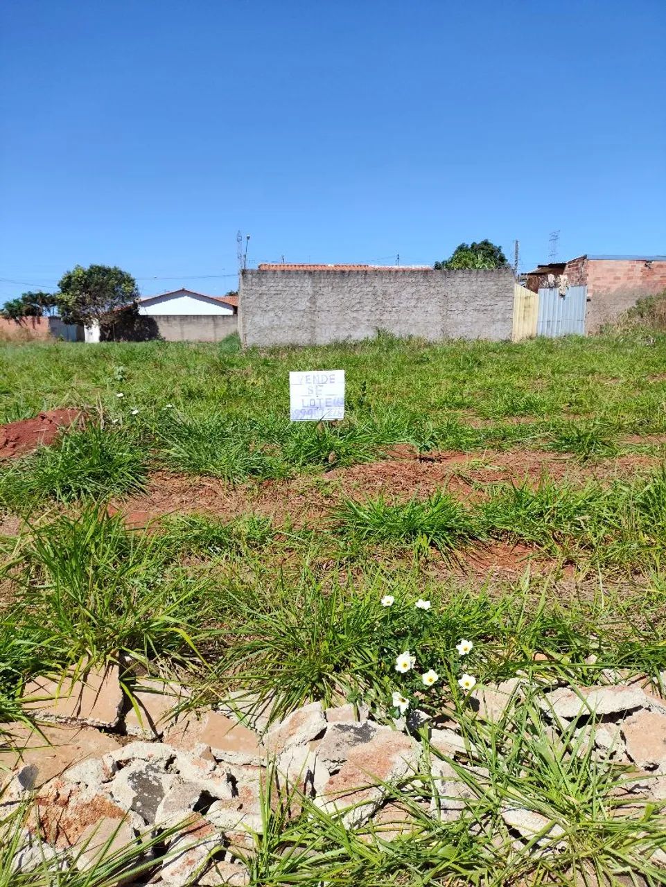 Vende-se um lote - Foto 4