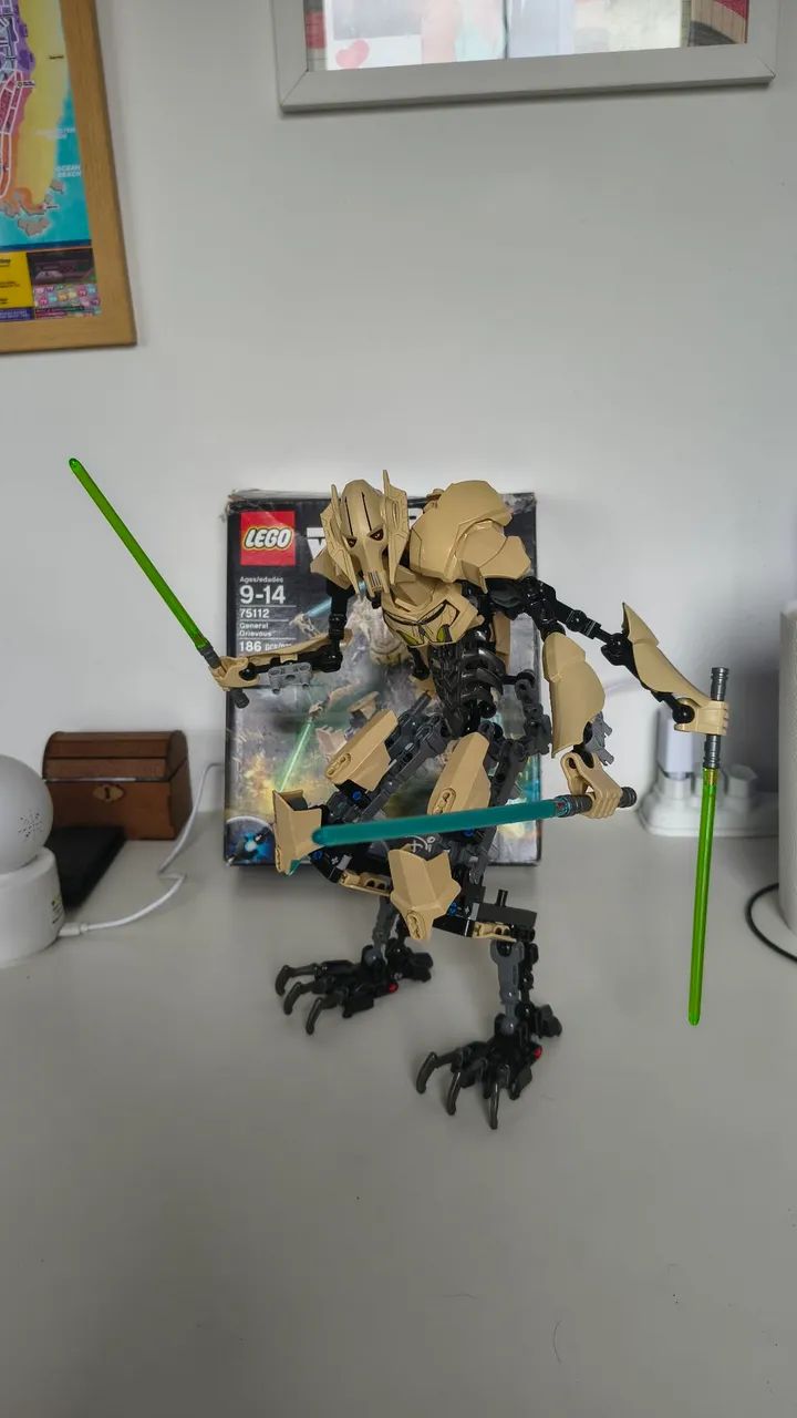 LEGO Star Wars 75112 General Grievous com caixa e manual originais