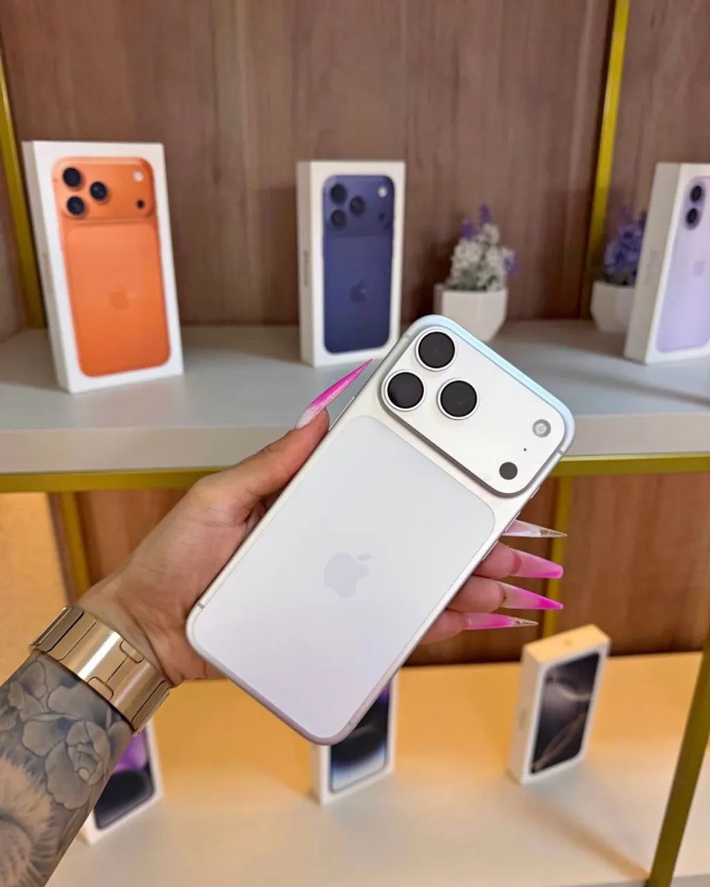 iPhone 17 pro silver  - Foto 3