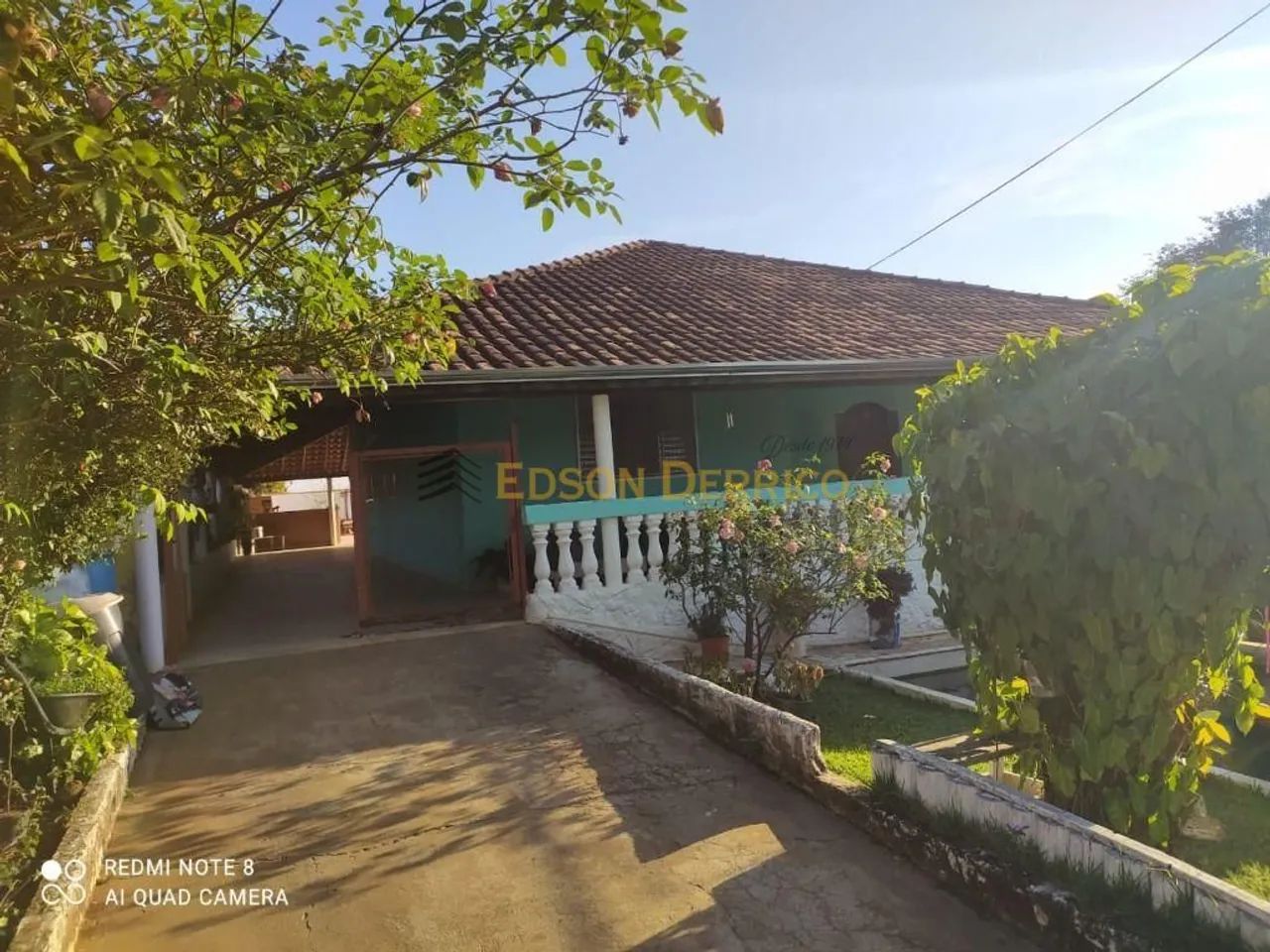 Chácara com 3 Quartos à Venda, Goiabal - Pindamonhangaba