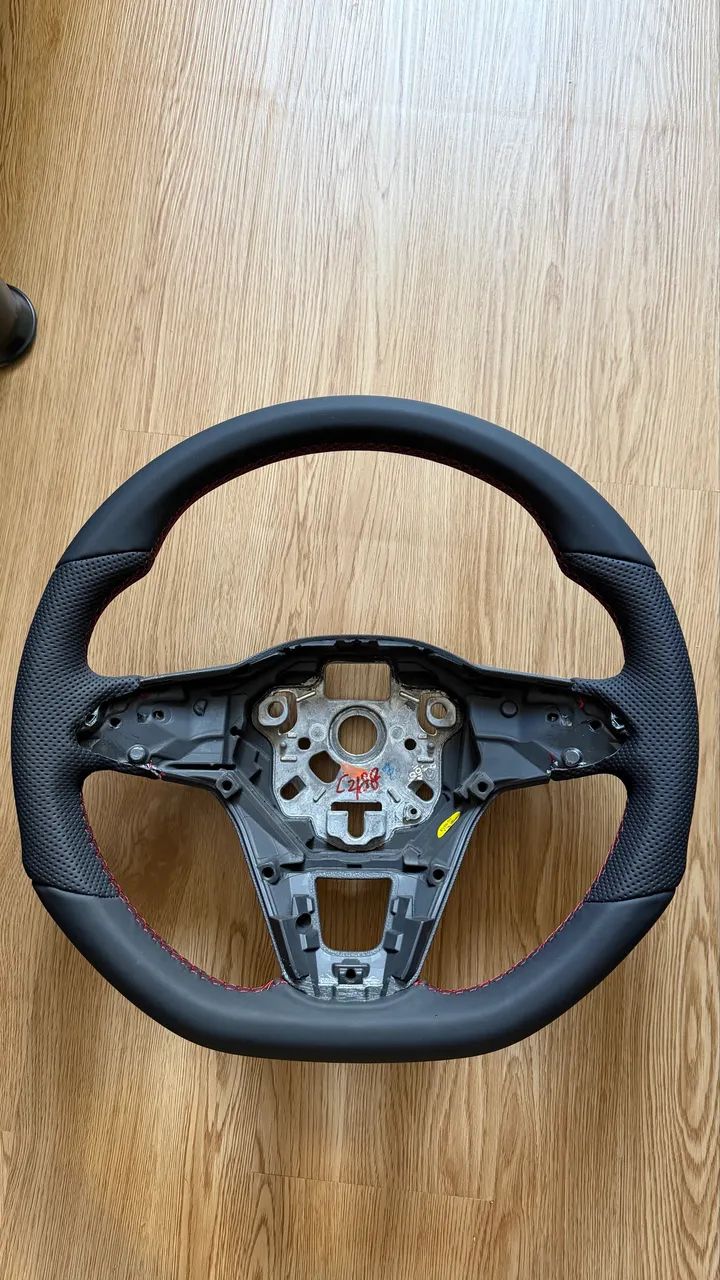 VOLANTE GOLF MK8,5