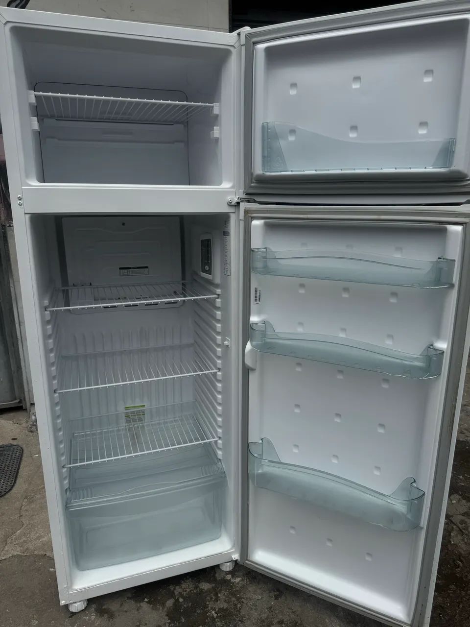 Vendo geladeira Consul duplex R$ 1100  - Foto 5