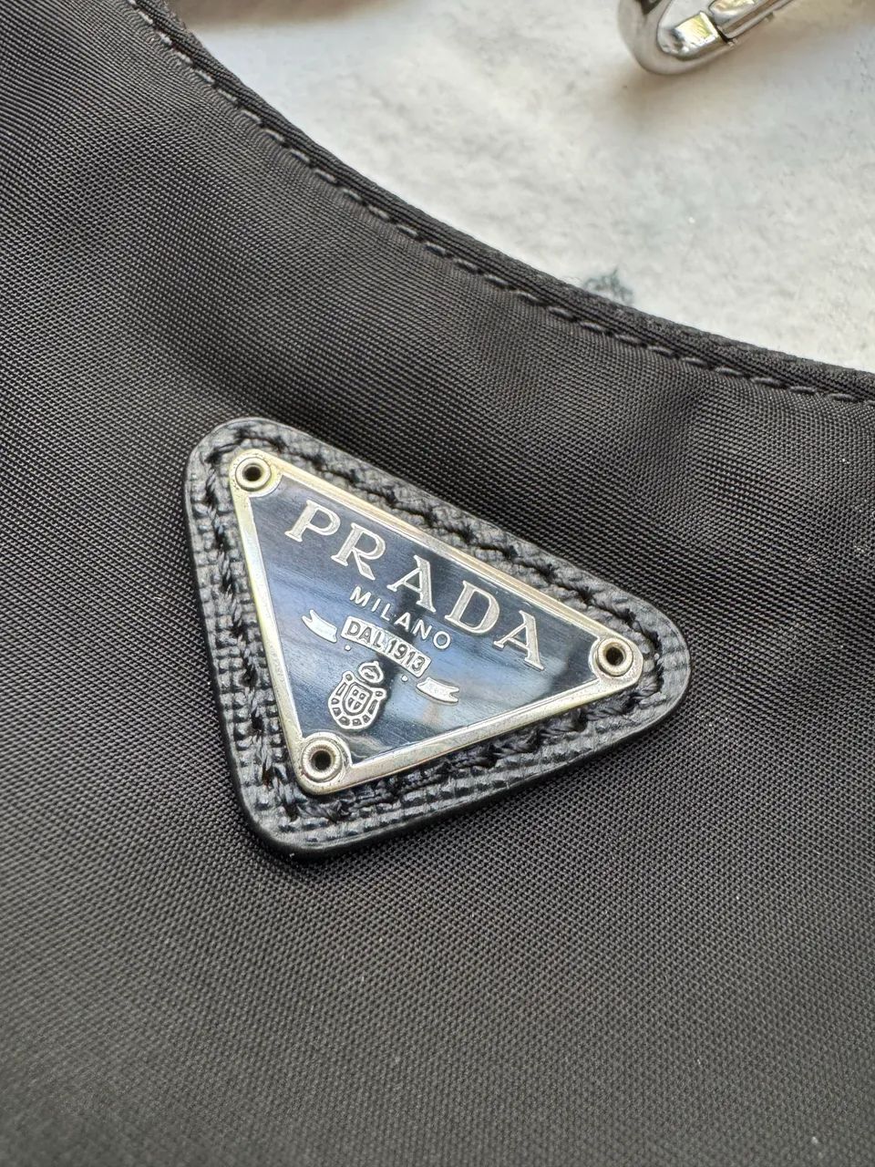 Bolsa re-editon Prada  - Foto 3