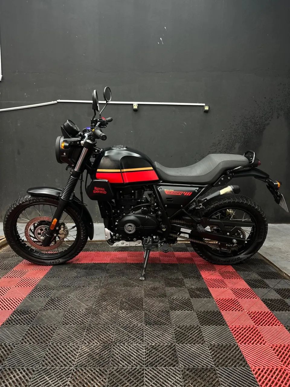 Royal Enfield Scram 411