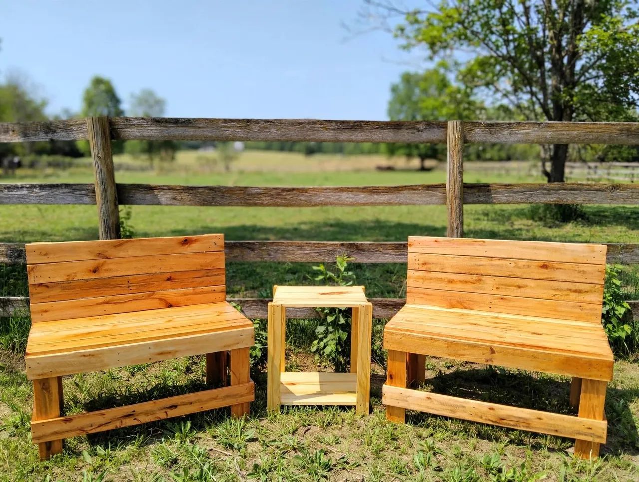 Móveis de pallet. Teles palete móveis rusticos de palete e pinus. - Foto 2