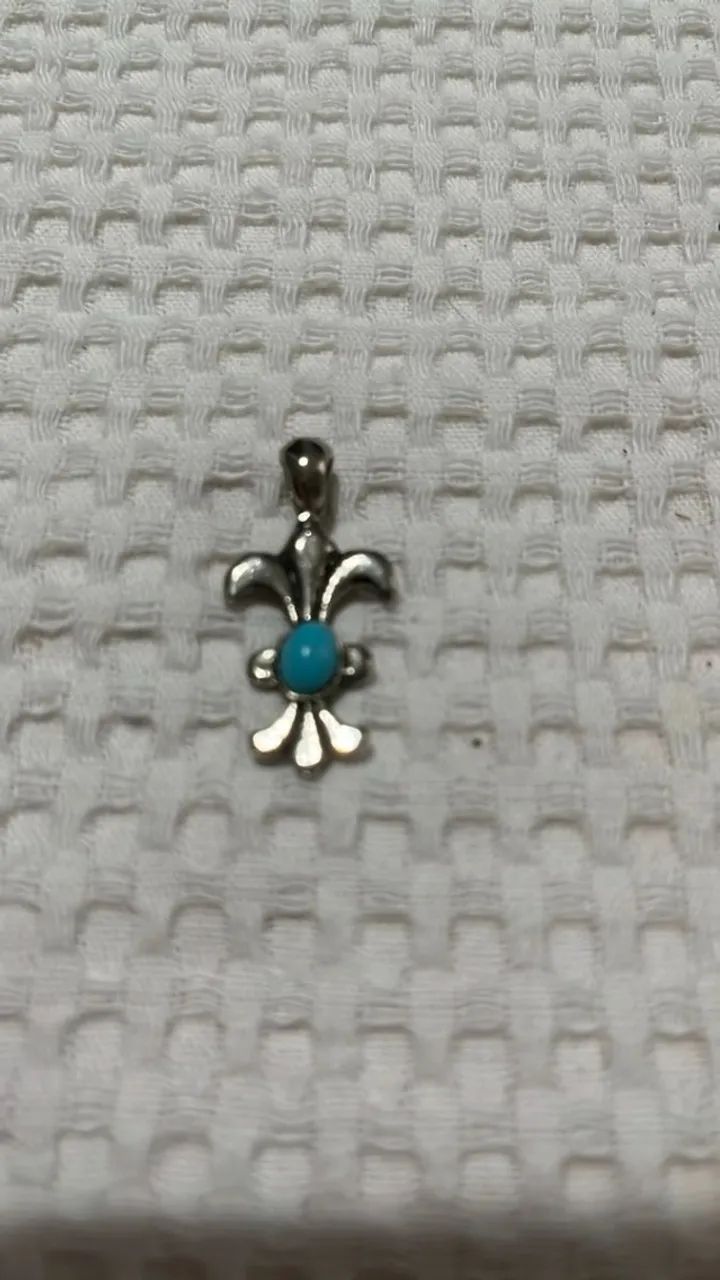 brinco prata com pingente  - Foto 3