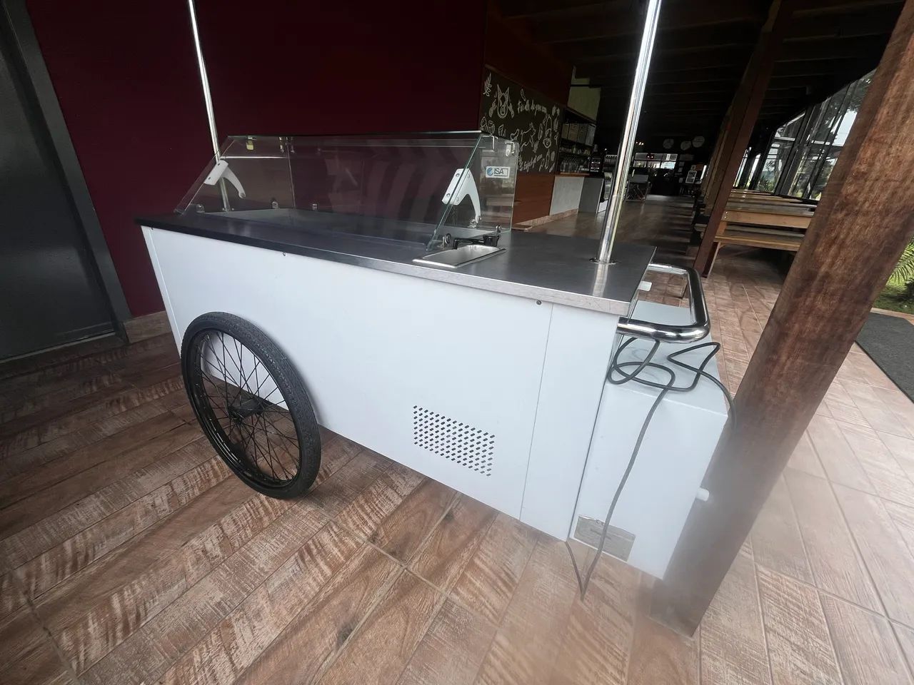 Carrinho de gelato Isa - vitrine 6 cubas - Foto 4