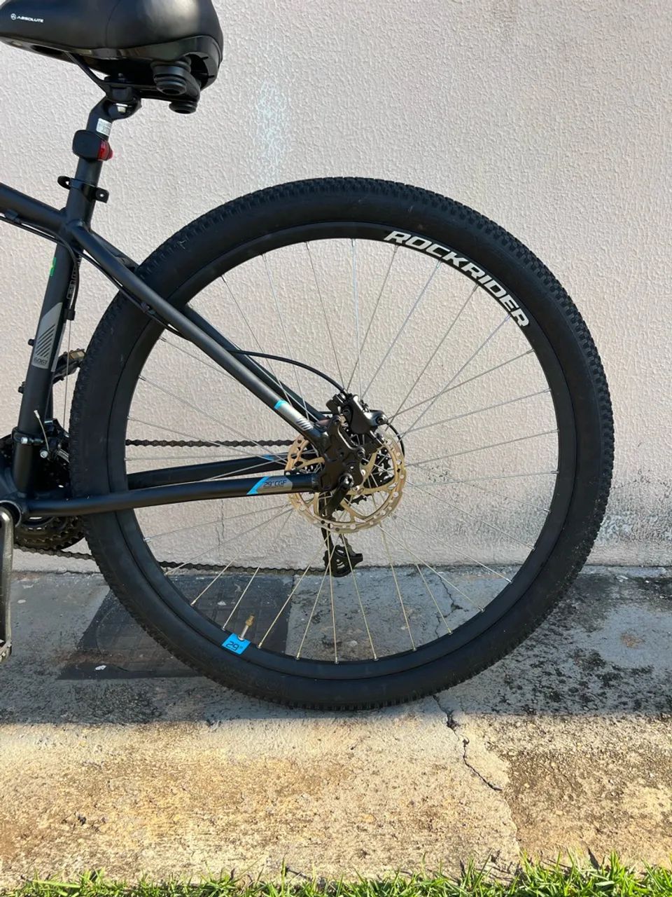 Bicicleta ARO 29 Decathlon Ótimas Condições  - Foto 3