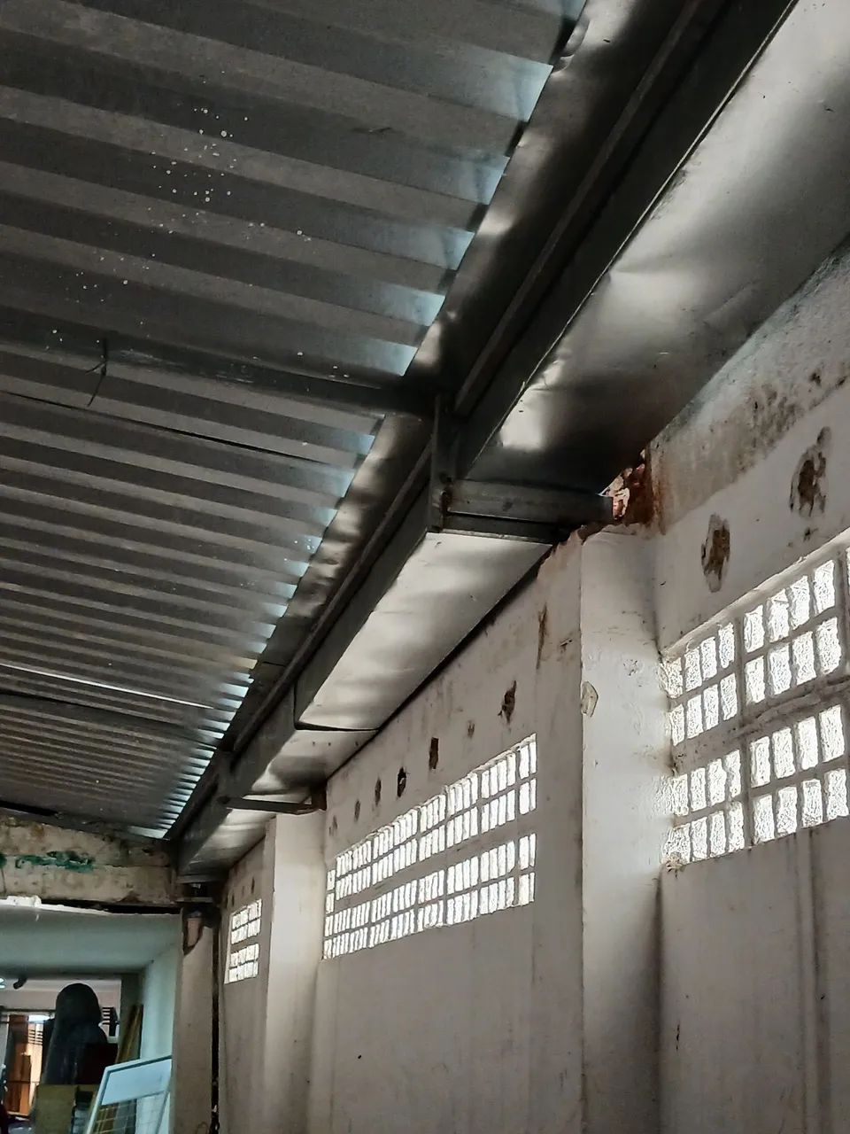 Serviço de calhas em geral - Foto 4
