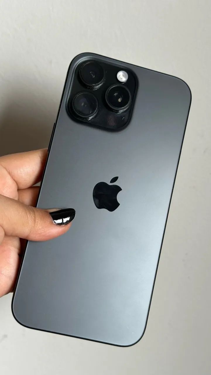 iPhone 16 Pro Max - Foto 3