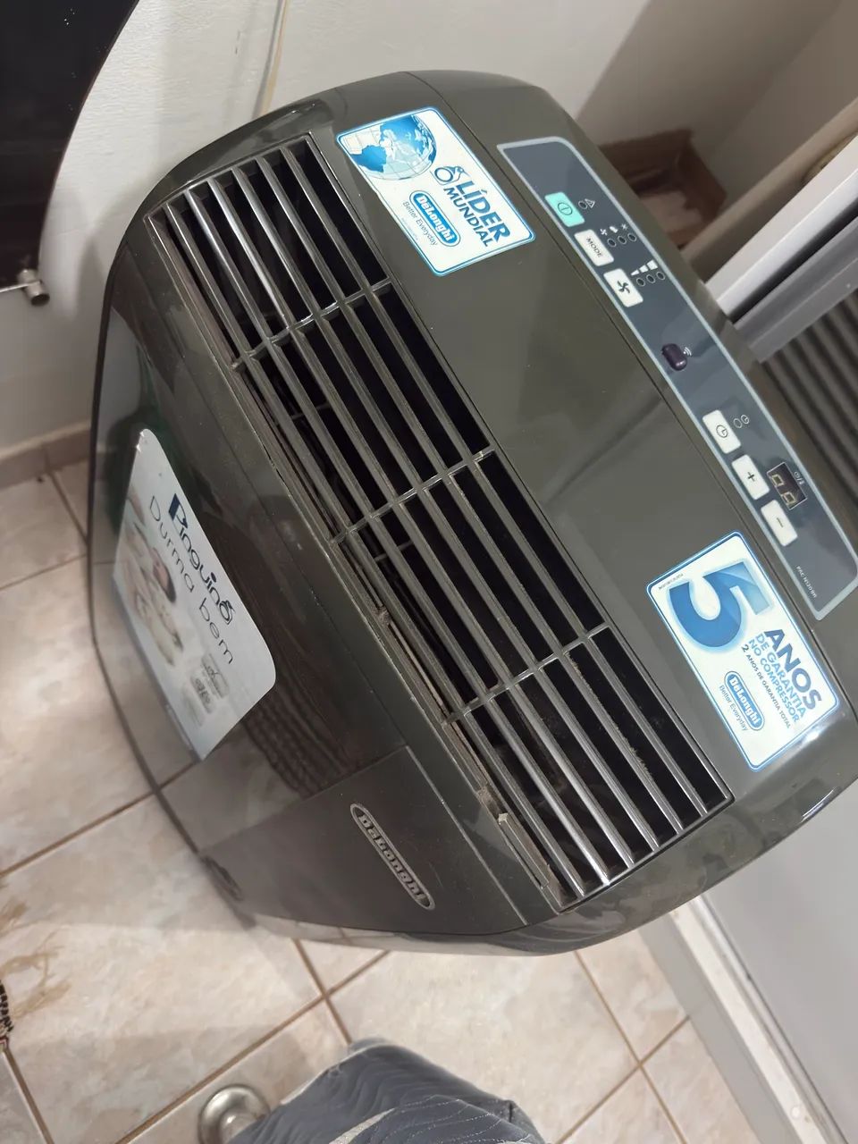Ar condicionado portátil Delonghi 12.000 btus - Foto 5
