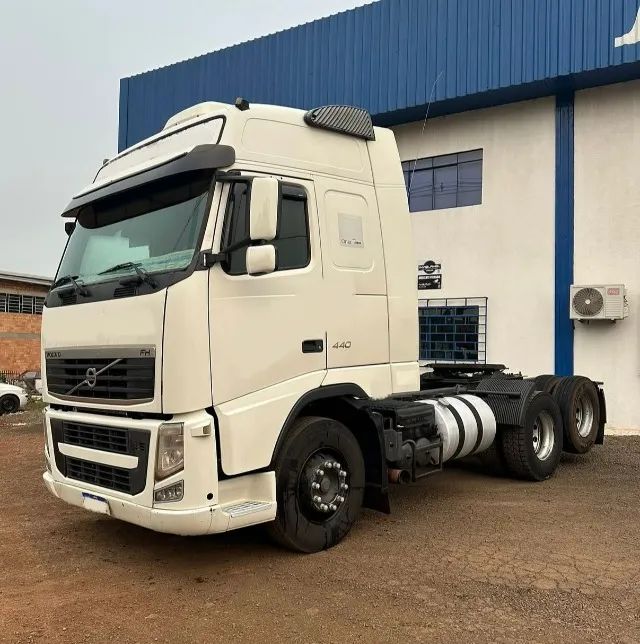 Volvo fh 440 6x2 - 2011 Cavalo      - Foto 2