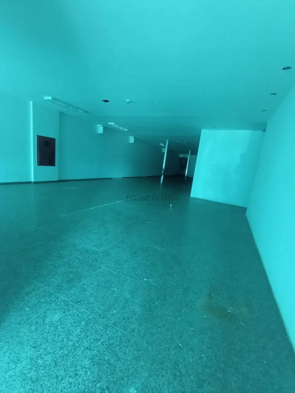 Alugo Sala Comercial na Av do CPA - Foto 4