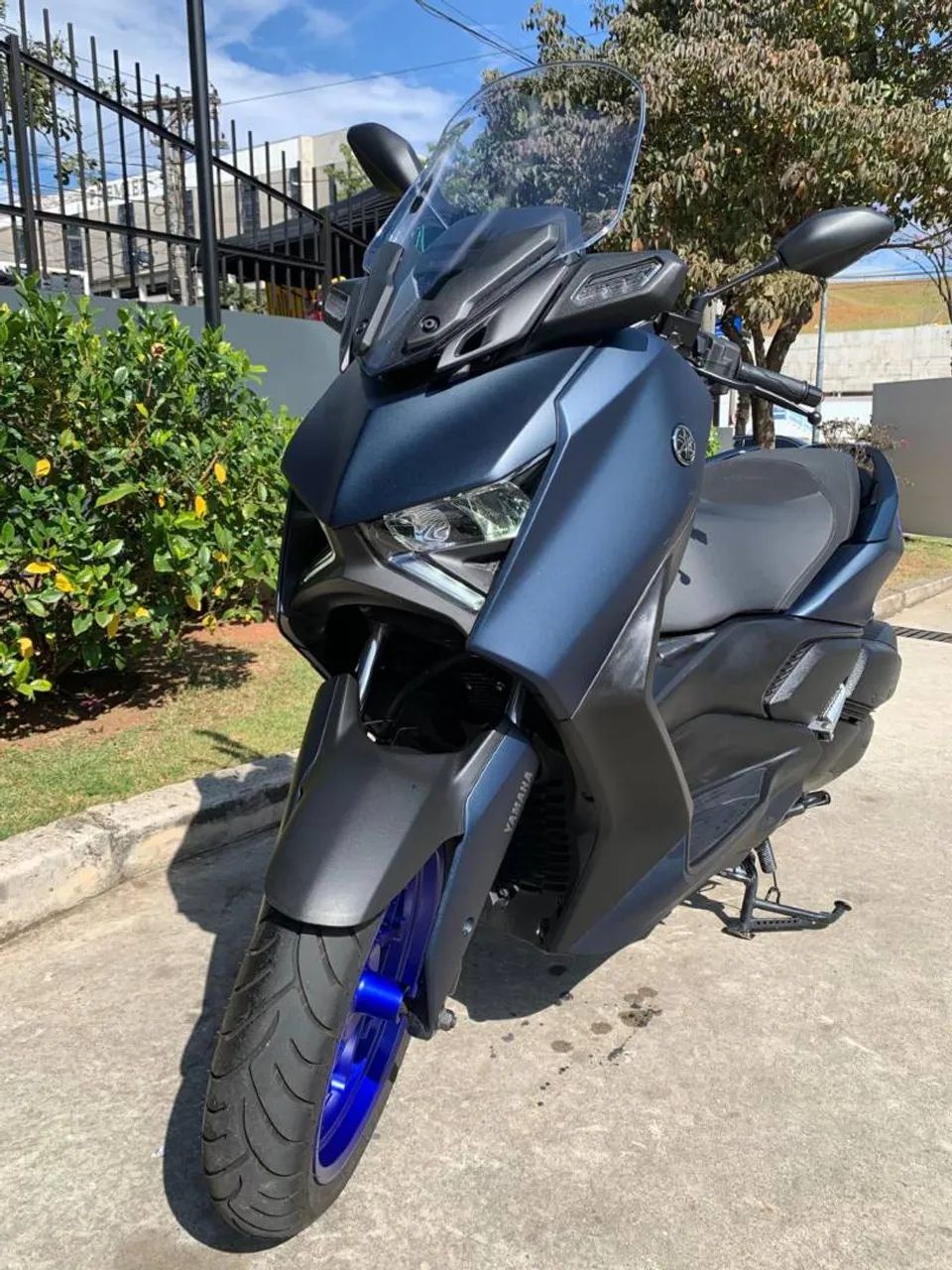 YAMAHA XMAX ABS - Foto 4
