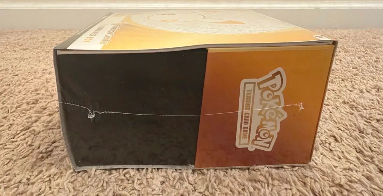 ETB-POKÉMON CENTER  30 ANOS (inglês)  - Foto 3