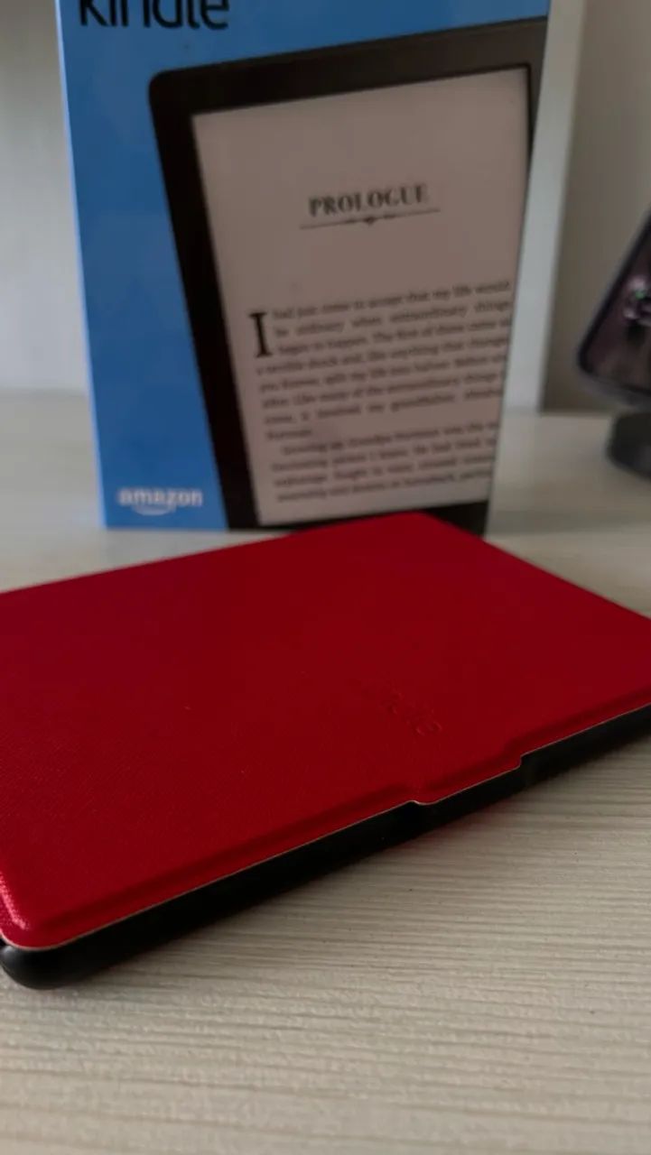 Kindle 8 geração com capa magnética  - Foto 3