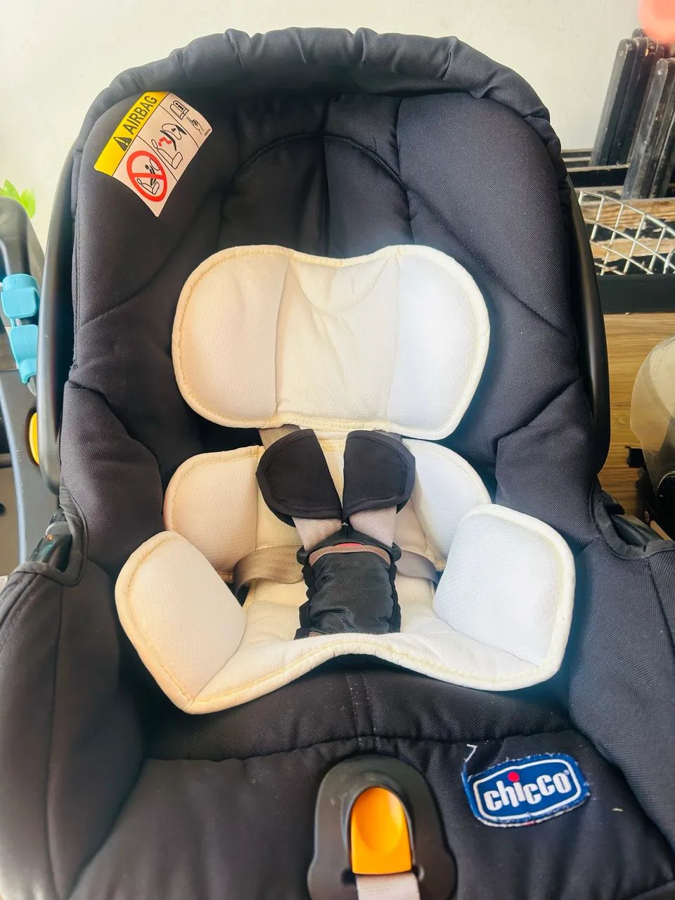 Bebê conforto com base marca Chicco - Foto 5
